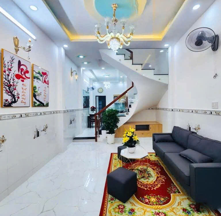 NHÀ MỚI ĐẸP, HẺM XE TẢI, 2 MT HẺM PHẠM VĂN CHIÊU