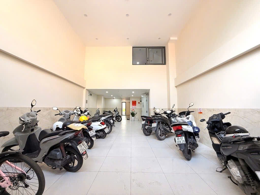 14 CHDV Xây Mới 100% – 70tr/Tháng – Hẻm Ô Tô – Sát Sân Bay Gần Chợ An Nhơn