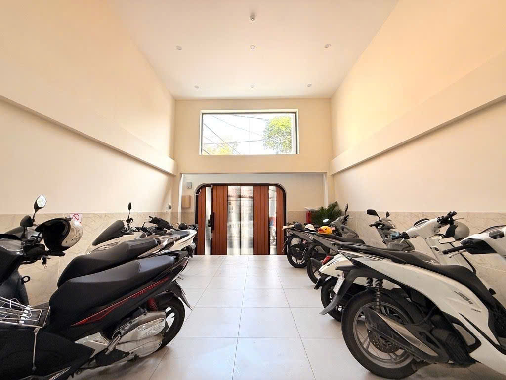 14 CHDV Xây Mới 100% – 70tr/Tháng – Hẻm Ô Tô – Sát Sân Bay Gần Chợ An Nhơn