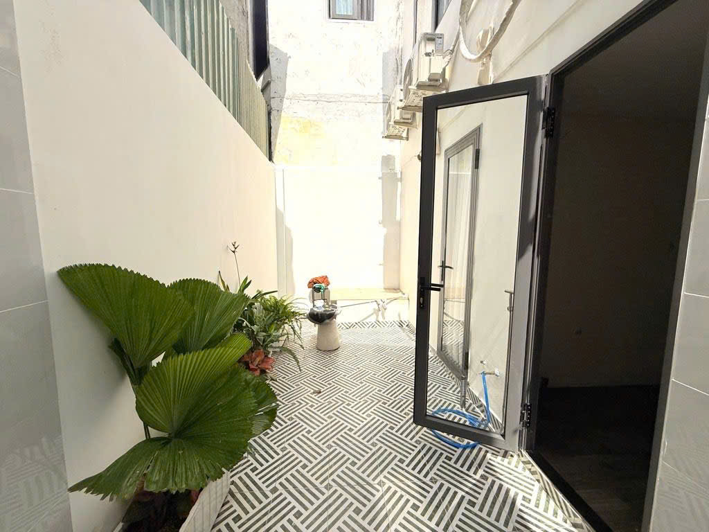 14 CHDV Xây Mới 100% – 70tr/Tháng – Hẻm Ô Tô – Sát Sân Bay Gần Chợ An Nhơn