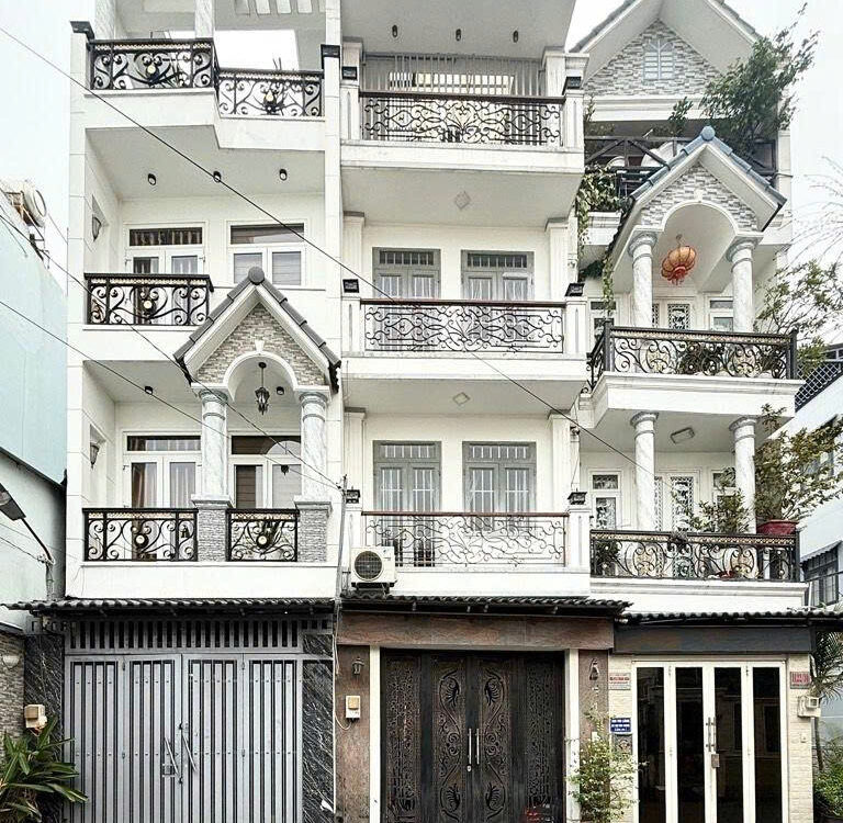 Siêu Hiếm P8 GV – Phân Lô Sát MT Quang Trung – 65m² – 5 Tầng - bán gấp - Full nội thất